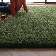 [190×280] 一年中快適な素材感 “もっと”ふかふかマイクロファイバーの贅沢シャギーラグ オリーブグリーン