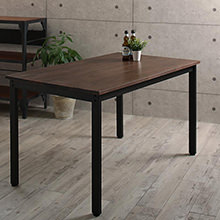 上質な 天然木パイン無垢材ヴィンテージデザインダイニング テーブル