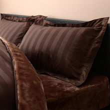 贅沢空間 プレミアム毛布とモダンストライプのカバーリング 枕カバー
