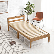 リボンレリーフが可愛らしいロマンティックな 柵付ベッド (ホワイト)の