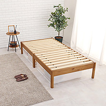 リボンレリーフが可愛らしいロマンティックな 柵付ベッド (ホワイト)の