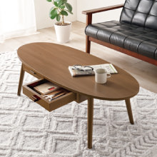 エレガンスな佇まいは、まるで貴婦人のよう ガラスサイドテーブルの