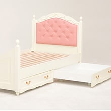 ホワイト×ピンクの可愛いプリンセス気分な 収納ベッド
