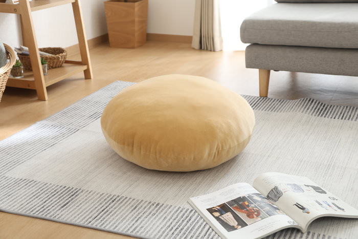 [2個セット] もちもち丸クッション 直径60 イエロー