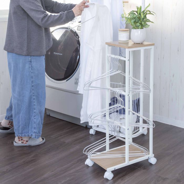 散らかりがちなハンガーもオシャレに収納できる ハンガー収納ラックの詳細 カヴァース